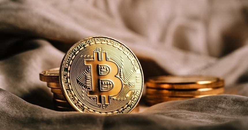 Bitmine Adds $52M ETH as Tom Lee Sees Bullish Fundamentals