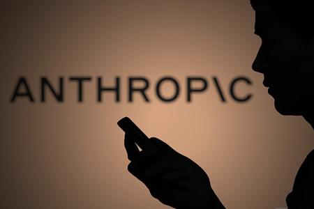智谱市值破万亿港元,Anthropic真实估值几何?